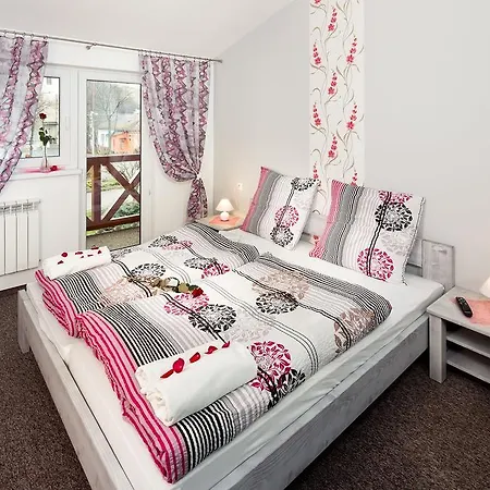 بيت ضيافة Nova سبيشسكا ستارا فيس